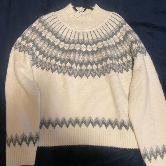 THE GAP 
Fair Isle Mockneck Sweater BNWT size M
Color Chino beige - Picture 4 of 6